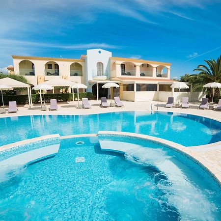 Hotel Ristorante Il Vascello Коста Рей Екстериор снимка