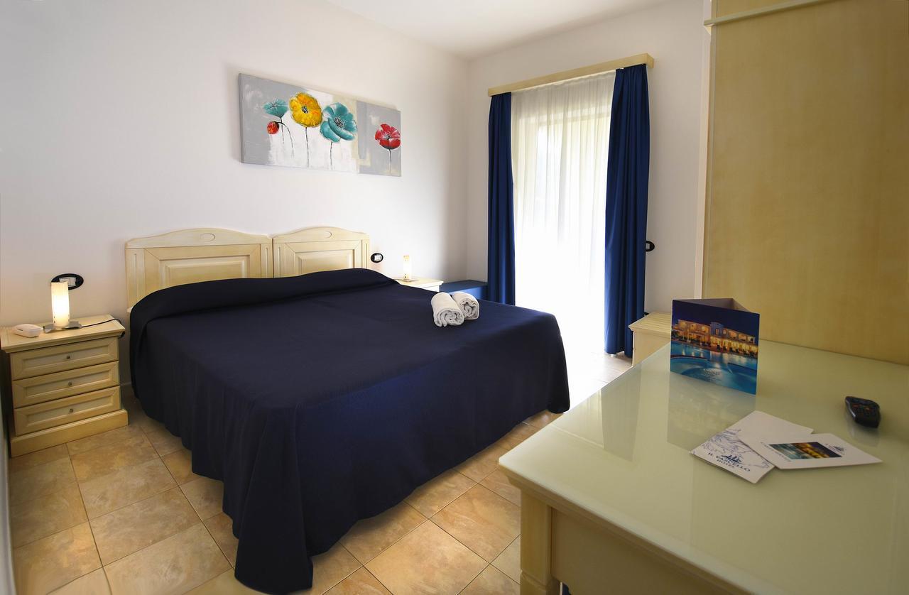Hotel Ristorante Il Vascello Коста Рей Екстериор снимка