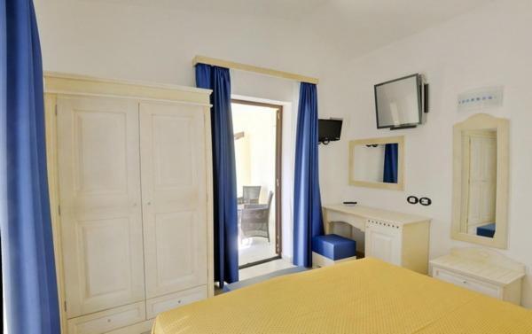 Hotel Ristorante Il Vascello Коста Рей Екстериор снимка